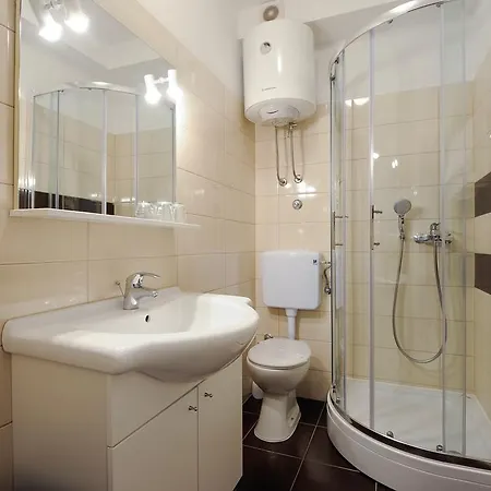 Penzion Tinel Old Center 4*