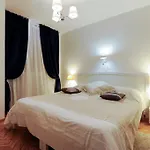 Tinel Old City Center 4* Zadar