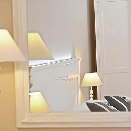 Tinel Old Center 4* Zara