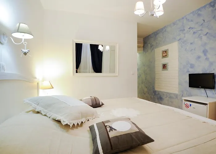 Guest house Tinel Old City Center