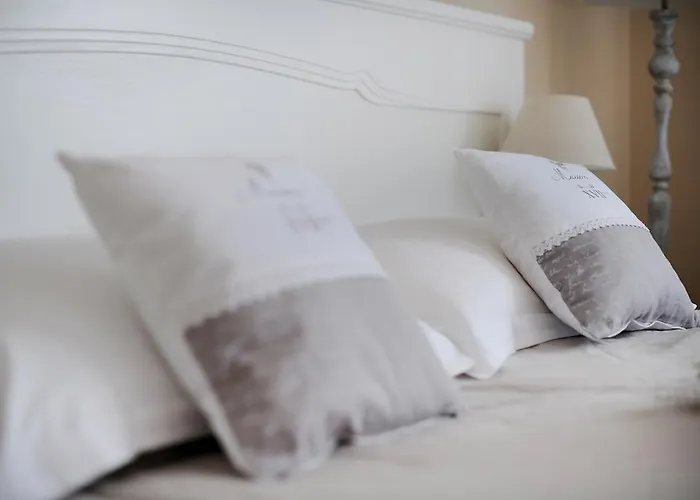 Tinel Old City Center Guest house 4*