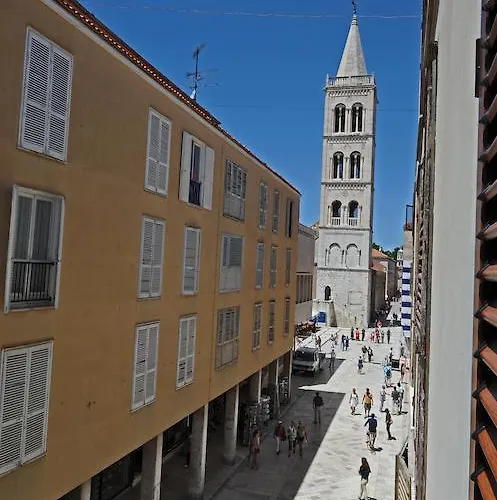 Guest house Tinel Old City Center